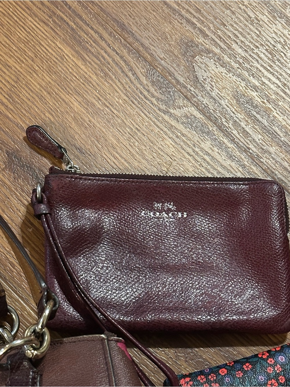 Coach bundle - Picture 3 of 6